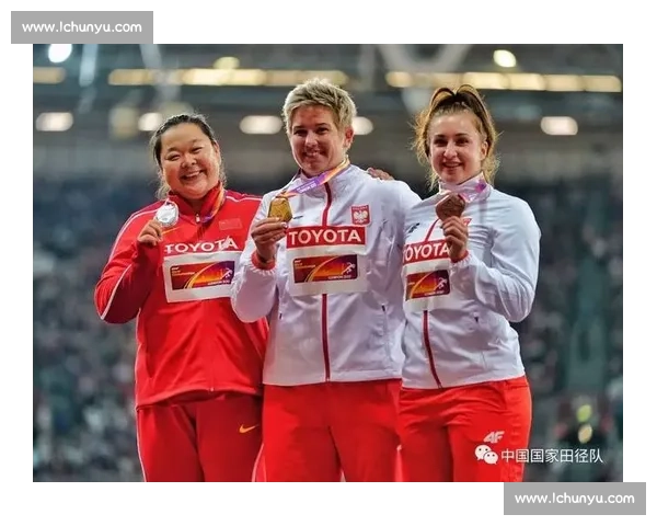 天津跨栏新星吴安琪创 PB 摘银！网友惊呼：这颜值和实力像极了国际名将